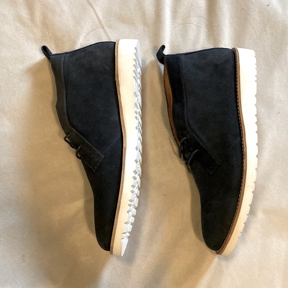 Brand New EMPORIO ARMANI mid-ankle boot M:11/EU:44M main image 5